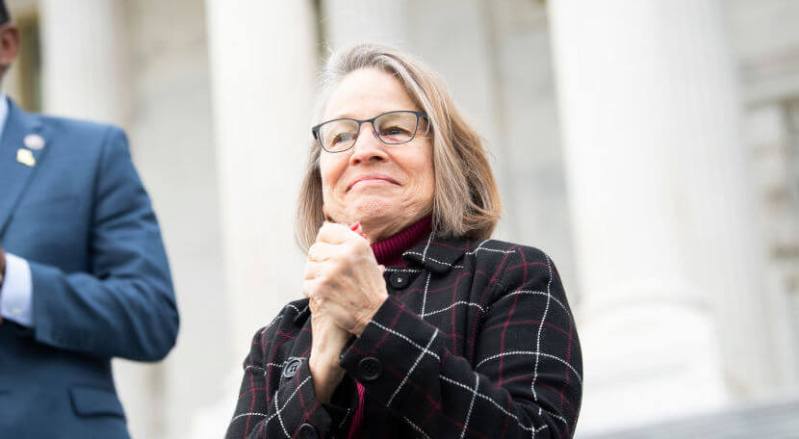 US Rep. Mariannette Miller-Meeks opposes super PACs. They're also her largest source of campaign money. (Tom Williams/Getty Images)