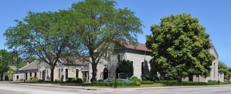 10 buildings in Iowa that are older than the state itself