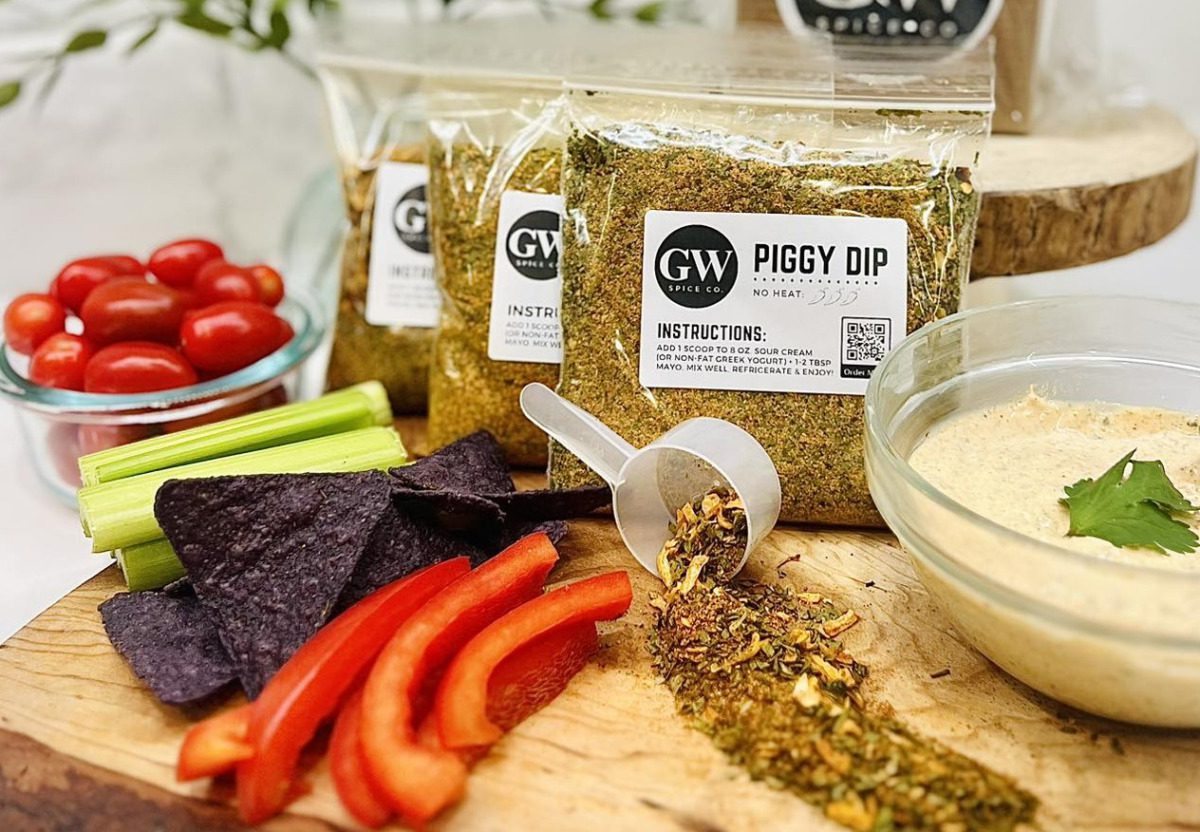 peppers, chips, and dip