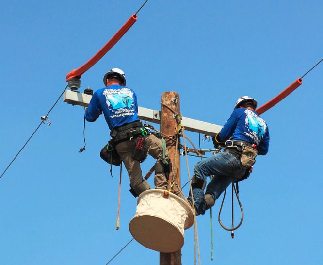 Electrical lineman participate in a challenge during the first-ever Lineman Rodeo held at the Iowa State Fair in August of 2025. (Courtesy Iowa Federation of Labor)
